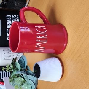 Holiday Sale - Rae Dunn America Mug